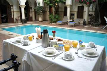 Breakfast area