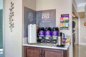 Breakfast/Coffee Service 34 of 51