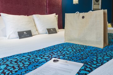 Room amenity