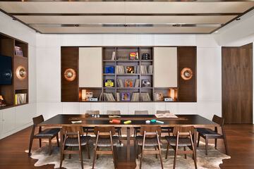 Hotel Interior 13 of 143