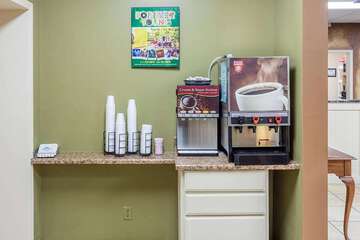 Breakfast/Coffee Service 26 of 28