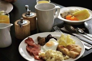 Breakfast meal