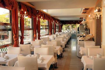 Food court