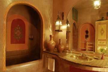 Bathroom sink