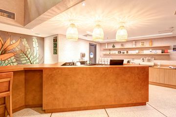 Coffee shop