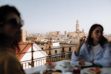 Breakfast area