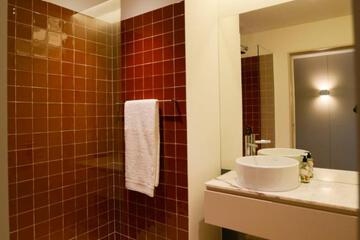 Photo 34