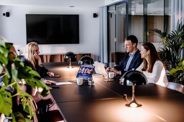 Meeting facility