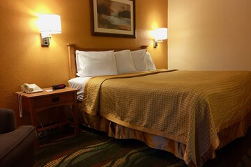 Room 9 of 22