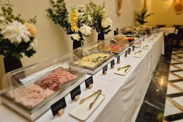 Breakfast buffet
