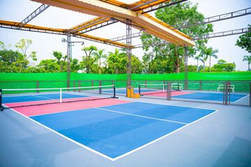 Tennis court