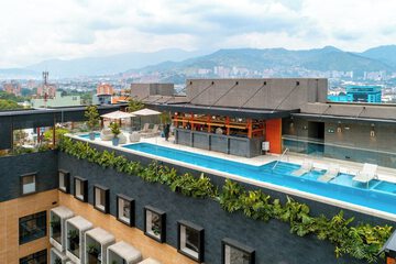 Rooftop pool