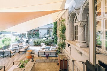 Sundeck