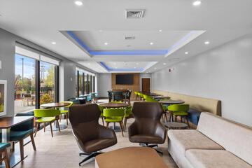 Even Manchester Airport by IHG