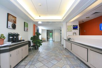 Check-in/check-out kiosk