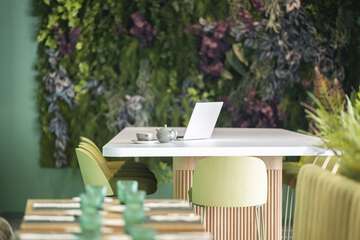 Coffee shop