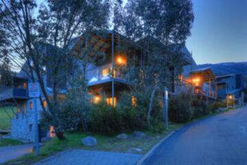 Hotel Front - Evening or Night