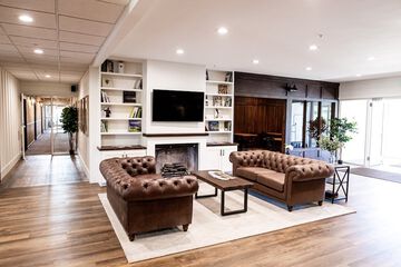 Hotel Interior 15 of 32