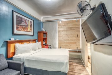 Room 75 of 115