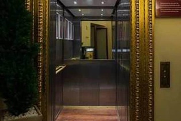 Reception hall