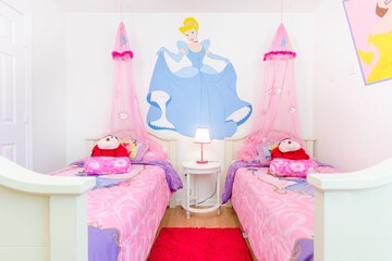 Children's theme room