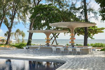 Poolside bar