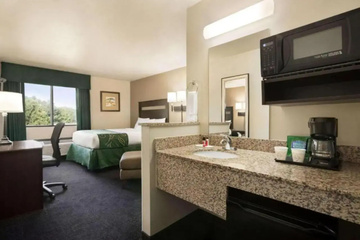 guest_rooms