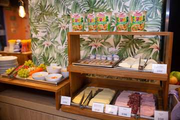 Breakfast buffet