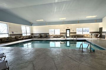 Pool 4 of 13