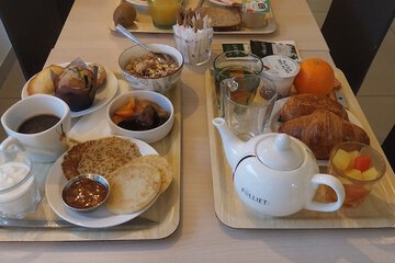 Breakfast meal