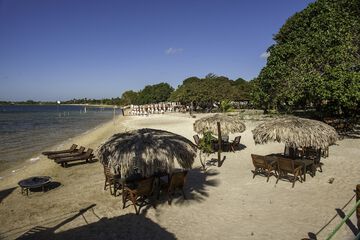 Beach bar