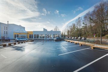 Sport court
