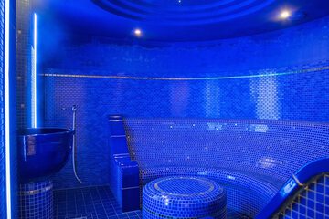 Steam room