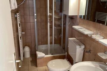 Photo 52