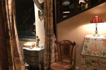 Room amenity
