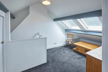 hotel_rooms