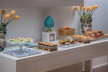 Breakfast area