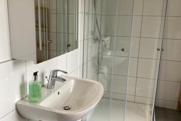 Photo 32