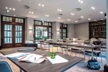 Meeting facility