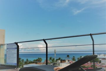 Sundeck