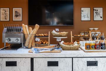 Breakfast area