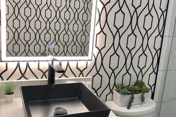 Bathroom sink
