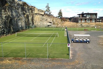 Tennis court