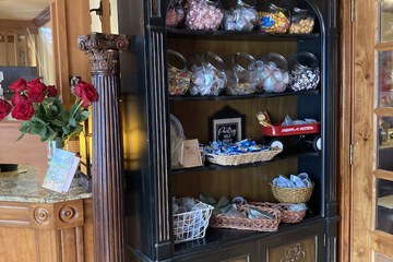 Snack bar