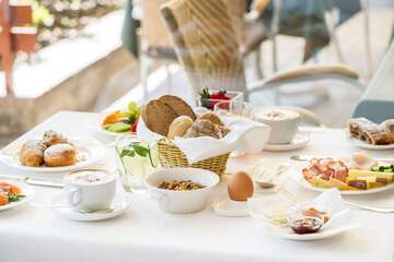 Breakfast meal