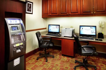 Business Center 40 of 41