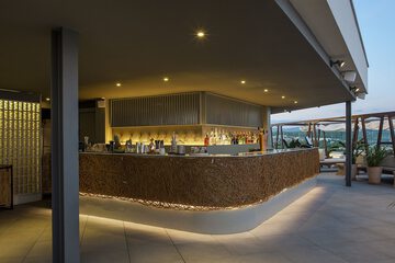 Snack bar