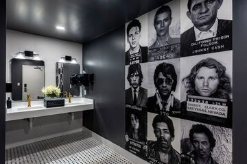 Hotel Interior 7 of 67