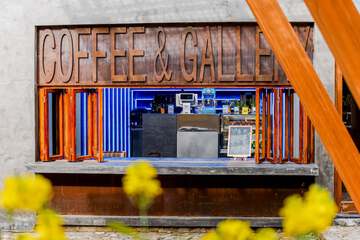 Cafe