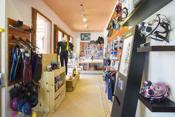Gift shop